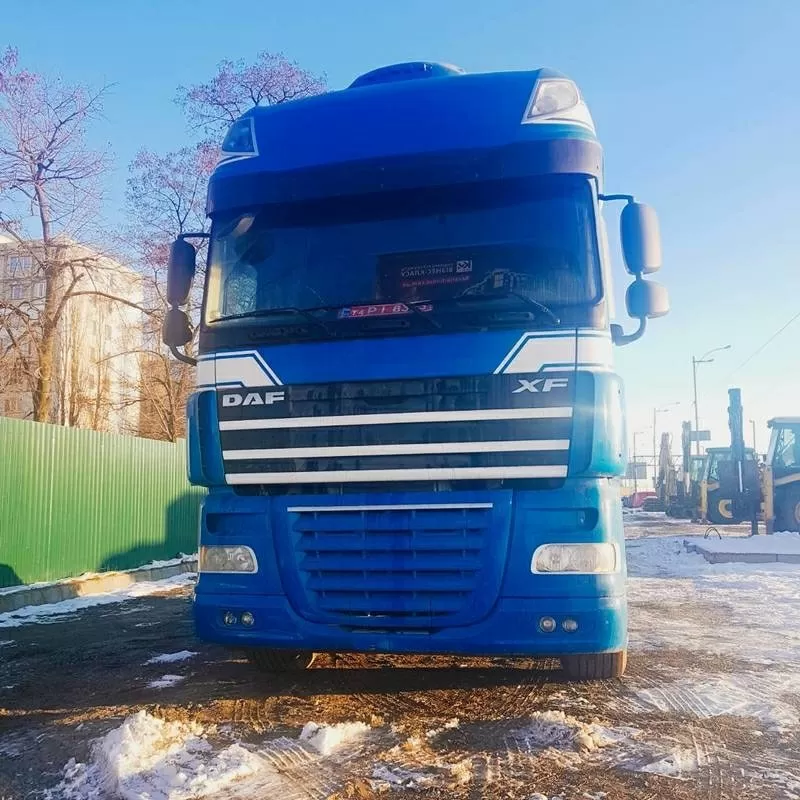 Седельный тягач DAF XF 105 410 SUPER SPACE 12