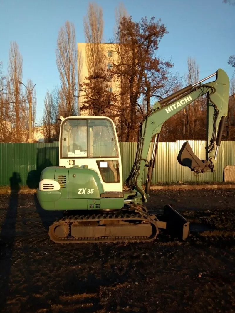 Мини Екскаватор Hitachi ZX35 5