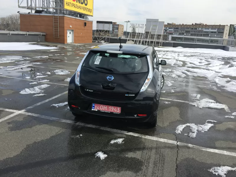 Продам Nissan Leaf в идеальном состоянии 7