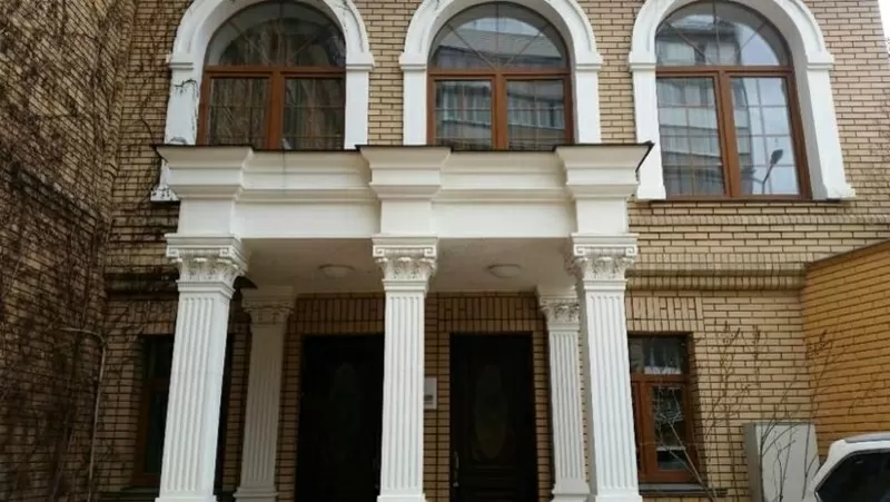 4 эт. здание представительского класса в Голосеевском районе.