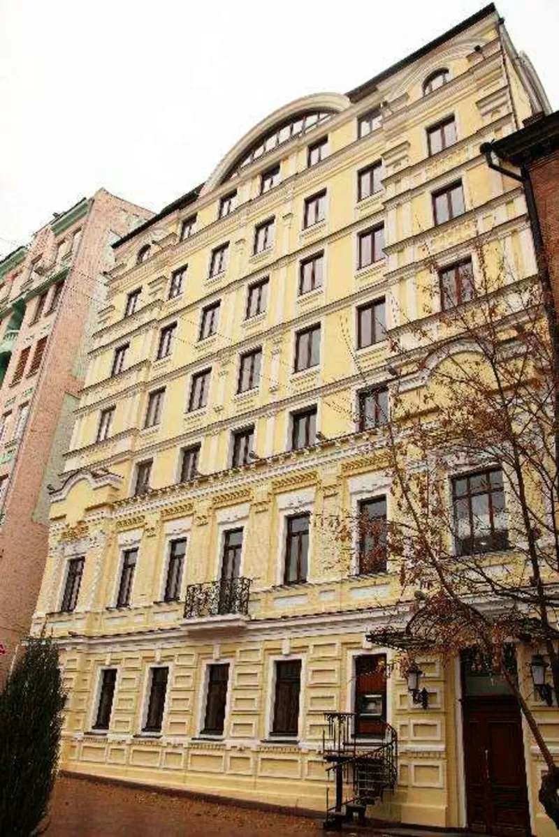 Офисное здание в Киеве.