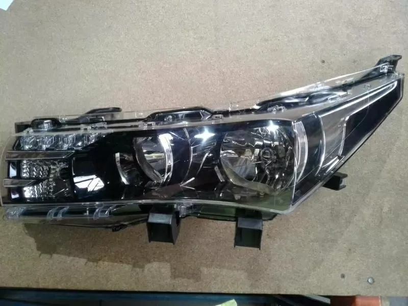 Фара капот бампер крыло фонарь панель решетка Toyota Corolla королла 3