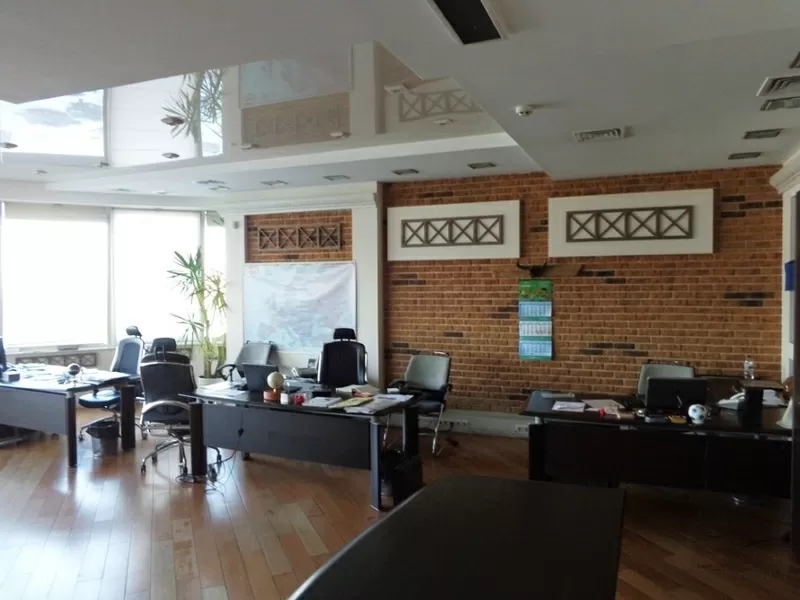 Офисное помещение общей площадью 800 м2,  Киев. 2