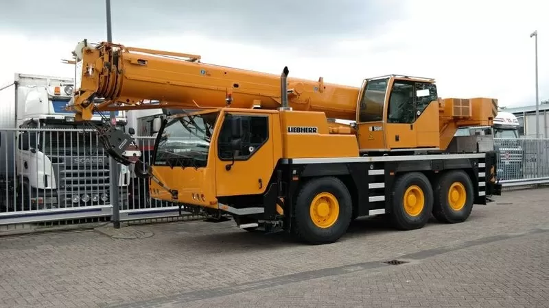 аренда автокрана Liebherr 1045 50 т 3