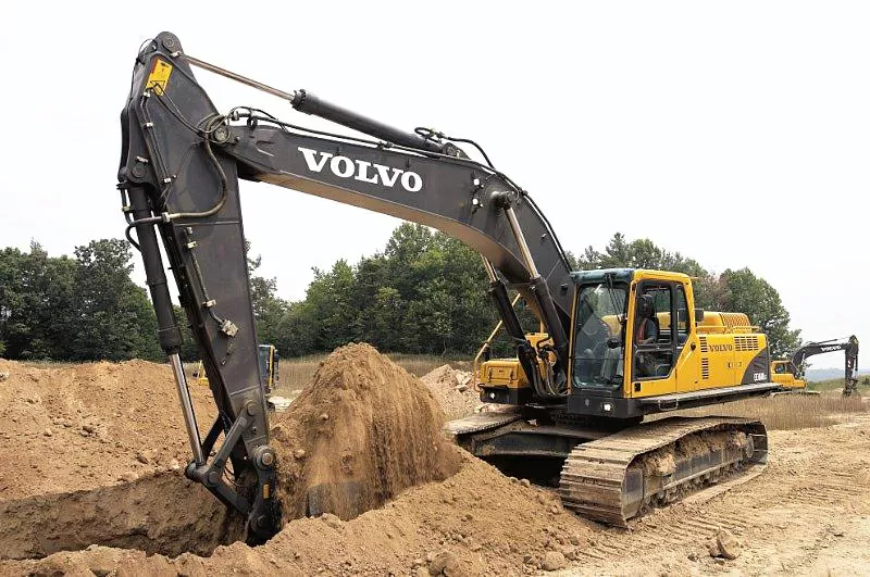 Аренда гусеничного экскаватора VOLVO EC 360 2