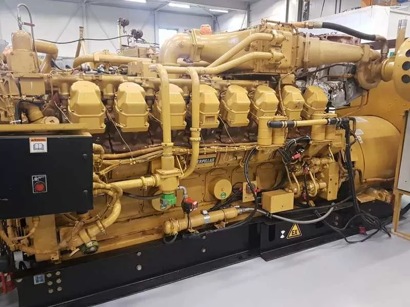 Б/У газовый двигатель Caterpillar 3520,  2014 г. , 2 Мвт 8