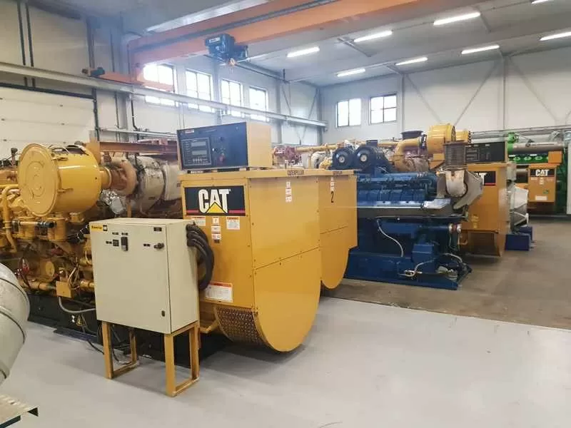 Б/У ГПД Caterpillar 3516,  2004 г. в. 1 000 Квт,  Контейнерный 4