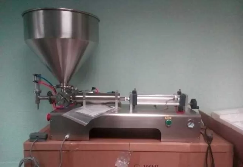 Дозатор для густых жидкостей. Мыло,  шампунь,  гель. Мед,  паста,  масло. 3