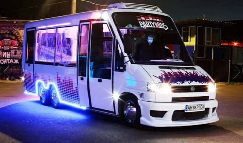 067 Автобус Party Bus Avatar заказать на прокат в Киеве