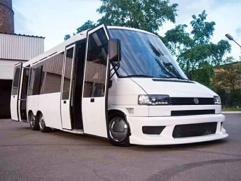 067 Автобус Party Bus Avatar заказать на прокат в Киеве 3