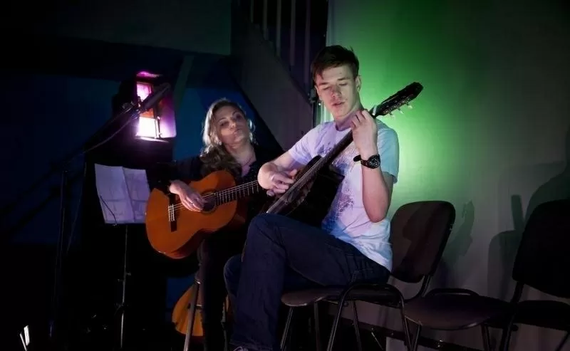 Уроки гитары Киев, уроки игры на гитаре, Школа гитары, Курсы гитары 3