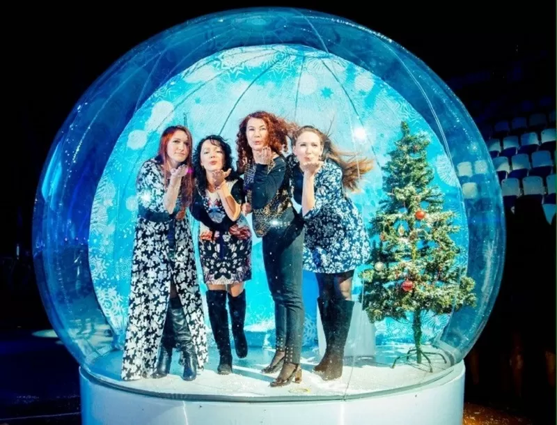 Прозора сфера,  диво куля,  шоу куля,  snow globe українське виробництво 2
