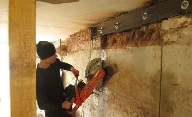 Вывоз строймусора, хлама. Демонтаж, стен, пола. Алмазна