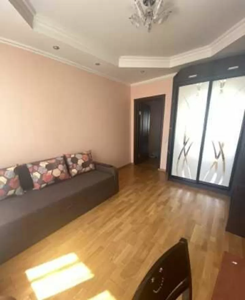 Сдам 3-х ком. квартиру. Урловская 11/44 элитного дома. Евроремонт 115к 4