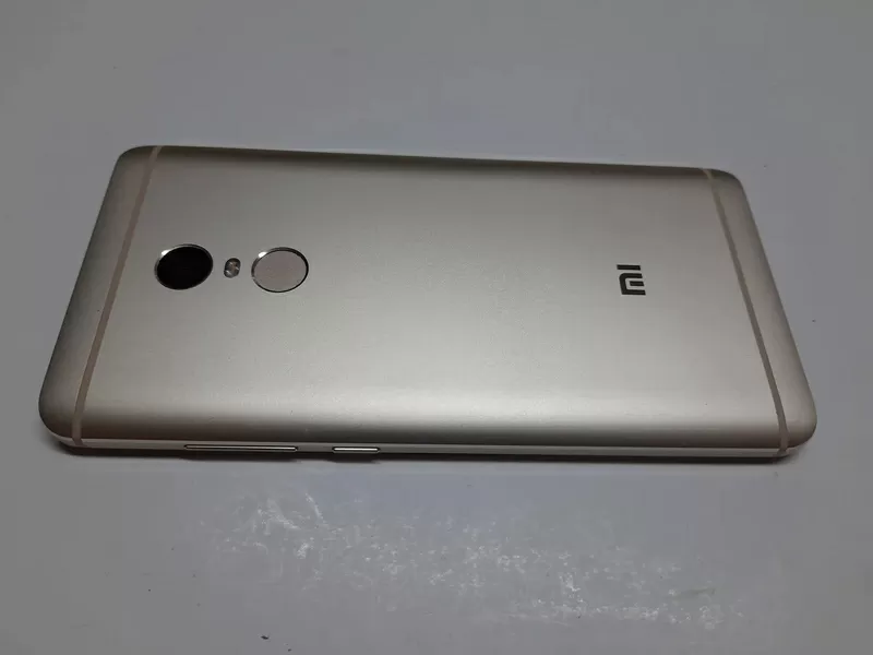 Б/у Xiaomi Redmi Note 4 3/64GB Gold 2