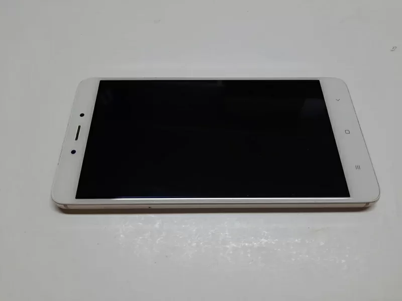 Б/у Xiaomi Redmi Note 4 2/16GB Gold 3