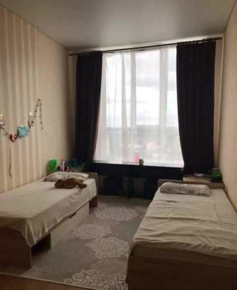 Сдам двухкомнатную квартиру с евроремонтом, хозяин 4