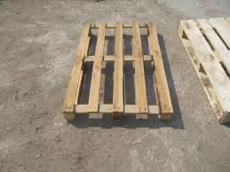  Поддоны деревянные б/у в Киеве,  ремонт деревянных поддонов
