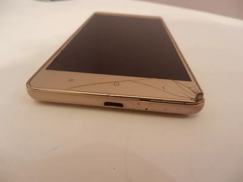Мобильный телефон Xiaomi Redmi 3 2/16 4