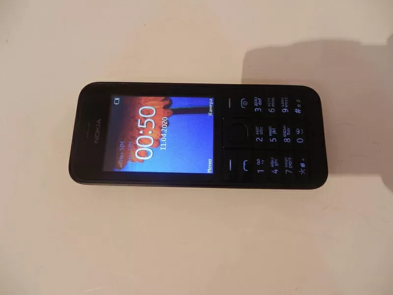 Мобильный телефон Nokia 220 3