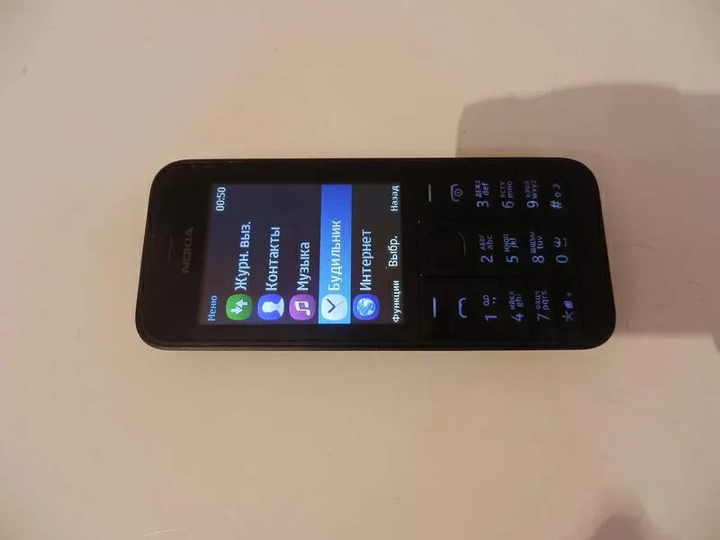 Мобильный телефон Nokia 220 5