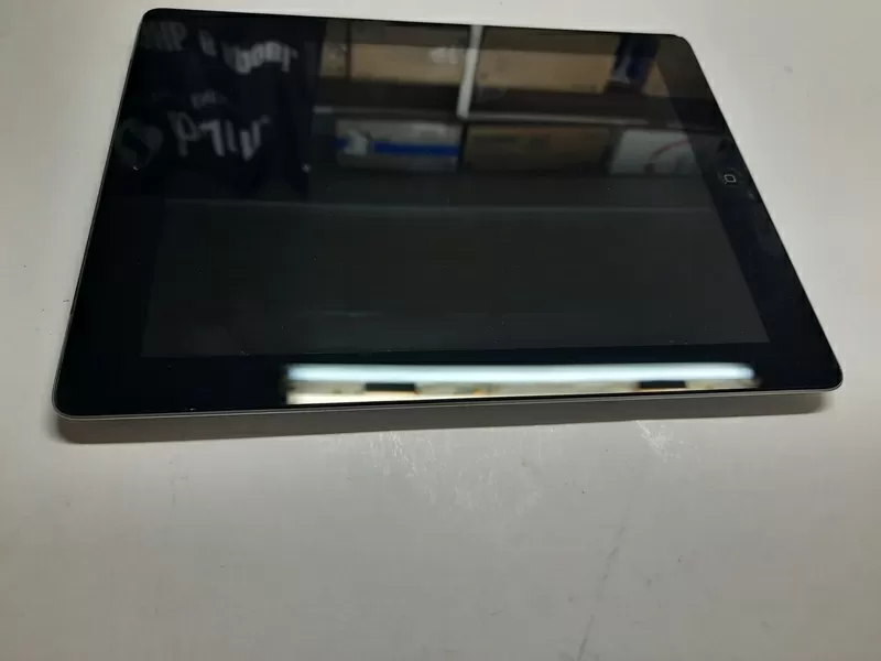 Apple ipad 3 wi-fi + 4g 32gb 6