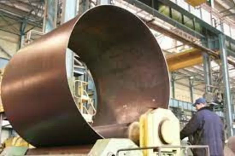Продам в Киеве  Труба обечайка 1620х8 мм стальная 