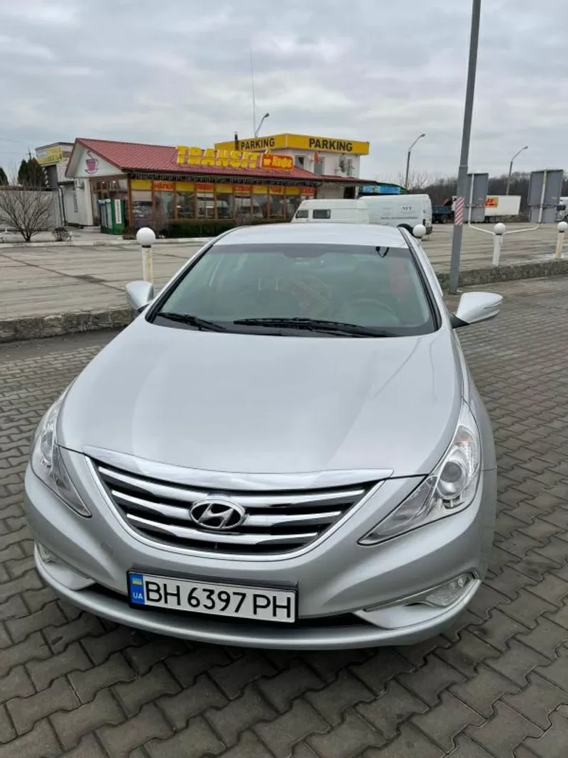 Сдам в аренду автомобиль Hyundai Sonata. Киев. 3