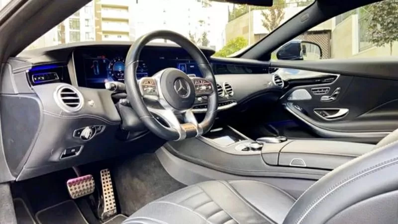 Авто бизнес класса Mercedes-Benz S560 AMG Coupe 2