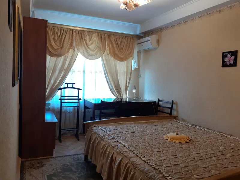  Сдаётся Своя без комиссионных 4-комнатная квартира в центре Киева 2