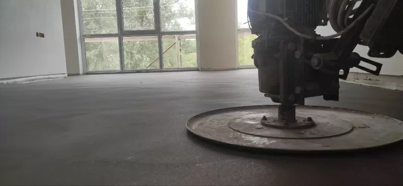 Влаштування цементно-піщаної стяжки та плоских дахів 4