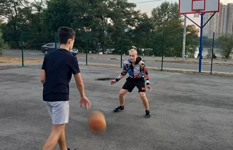 Секція баскетболу у Києві проводить набір в групи різного віку 5