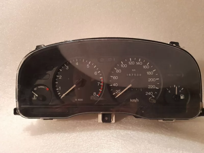 Приборна панель Ford Mondeo mk 1-2 1, 6-1.8