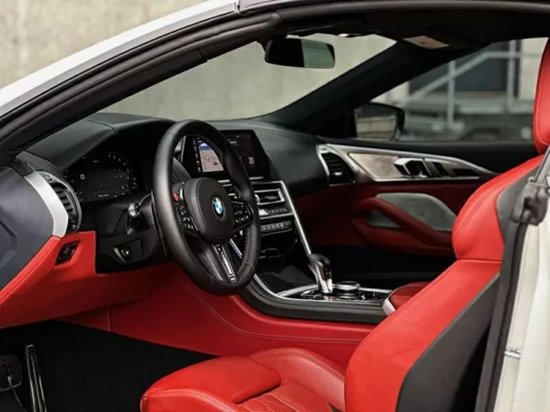 Прокат кабриолета на свадьбу съемки BMW M8 Cabrio белая без водителя 6