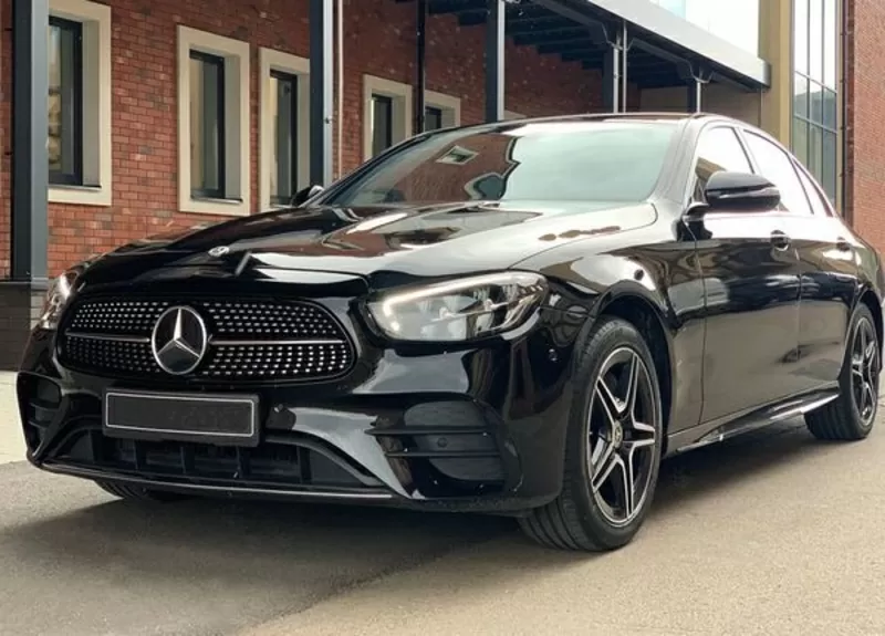 344 Аренда авто Mercedes Benz E-class EQ W213 E220d черный с водителем