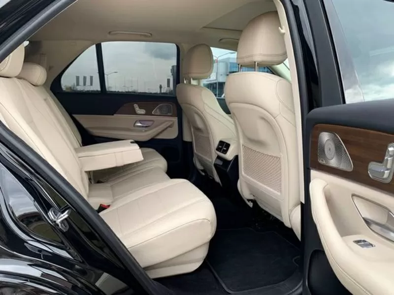 374 Внедорожник Mercedes Benz GLE 350 AMG прокат без водителя 10