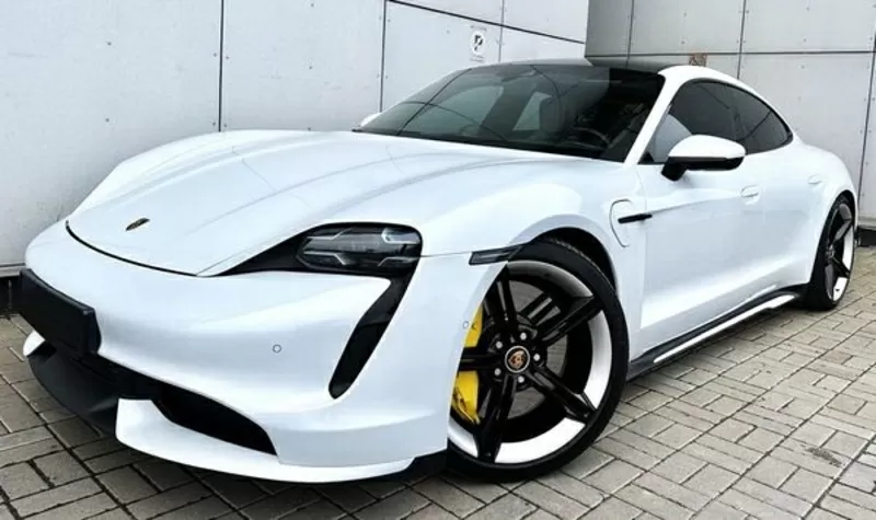 Прокат Porsche Taycan Turbo без водителя в Киеве