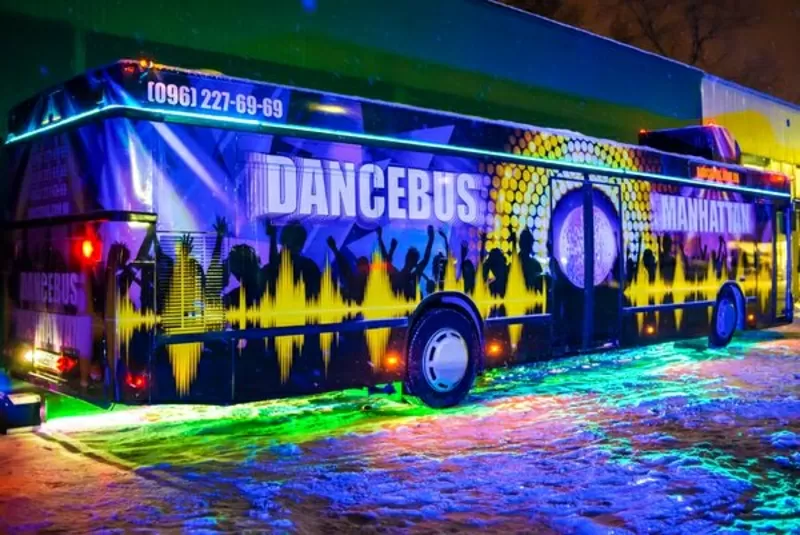 Автобус Dancebus Manhattan пати бас аренда на день рождения ребенка 3