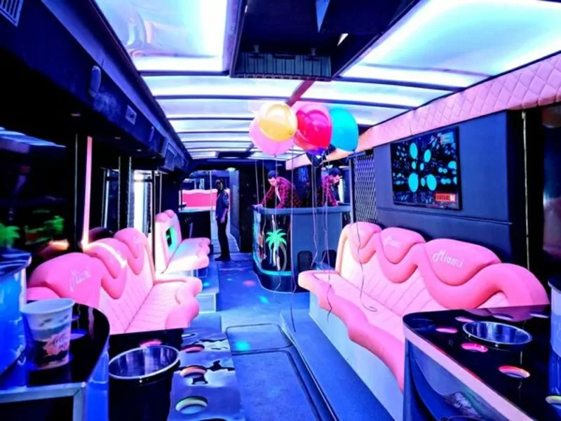 Автобус Party Bus Miami VIP большой Пати бас арендовать на вечеринку 5