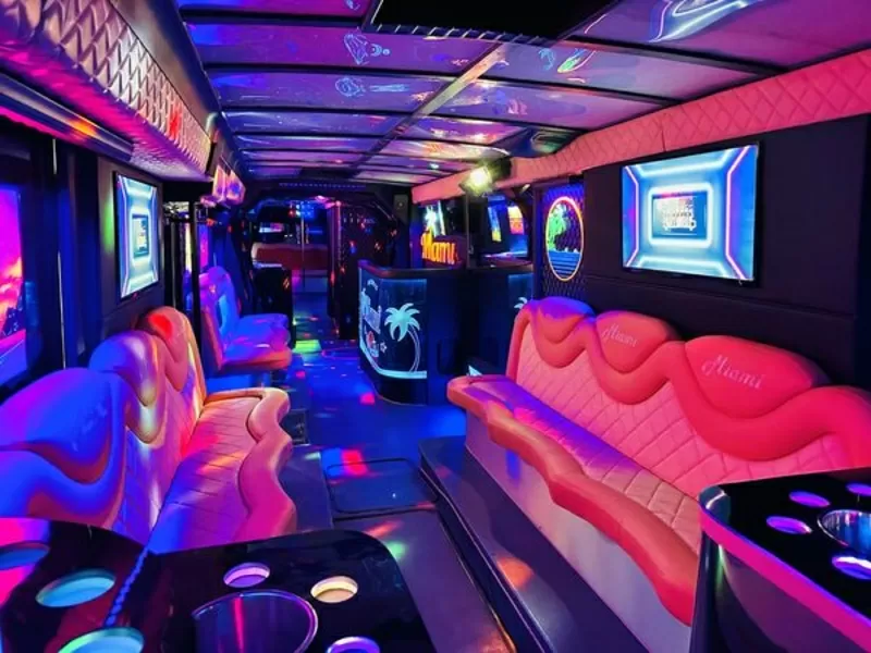 Автобус Party Bus Miami VIP большой Пати бас арендовать на вечеринку 10