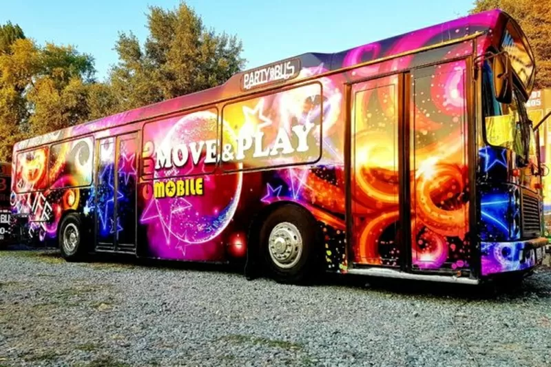 Автобус Party Bus Move & Play прокат на детский праздник 2