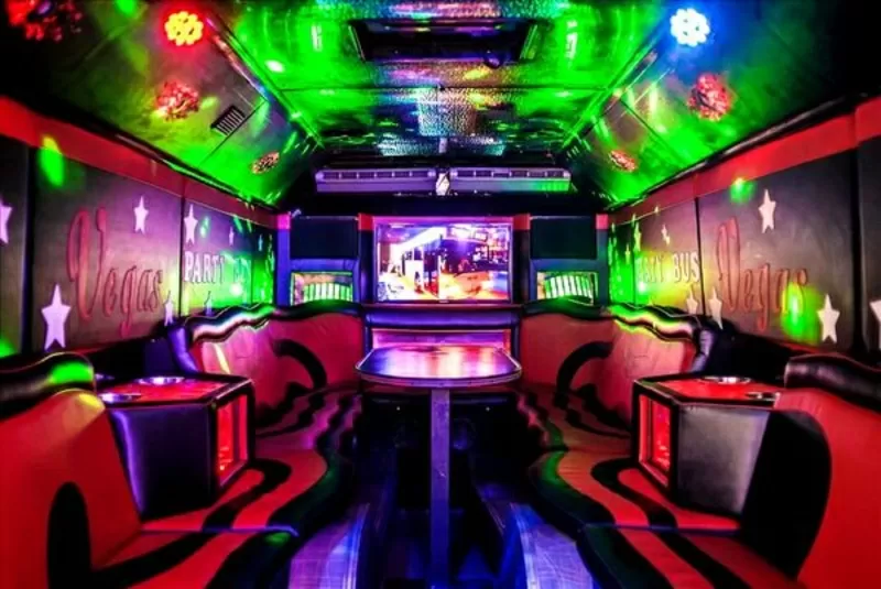 Автобус Party Bus Vegas аренда на день рождения 7