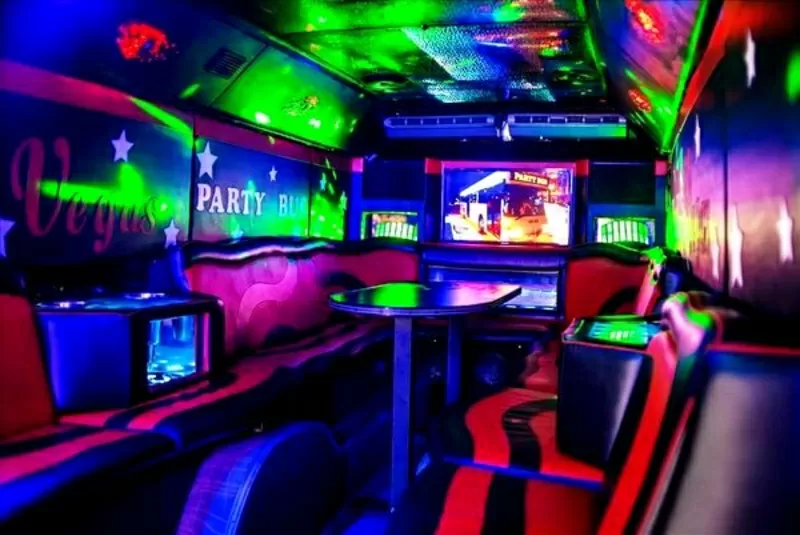 Автобус Party Bus Vegas аренда на день рождения 8