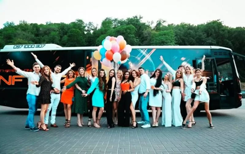 Автобус Пати бас Party Game Bus Infinity заказать на день рождения 3