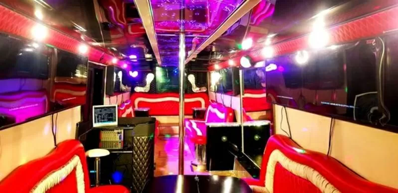 Автобус Пати бас Party Game Bus Infinity заказать на день рождения 6
