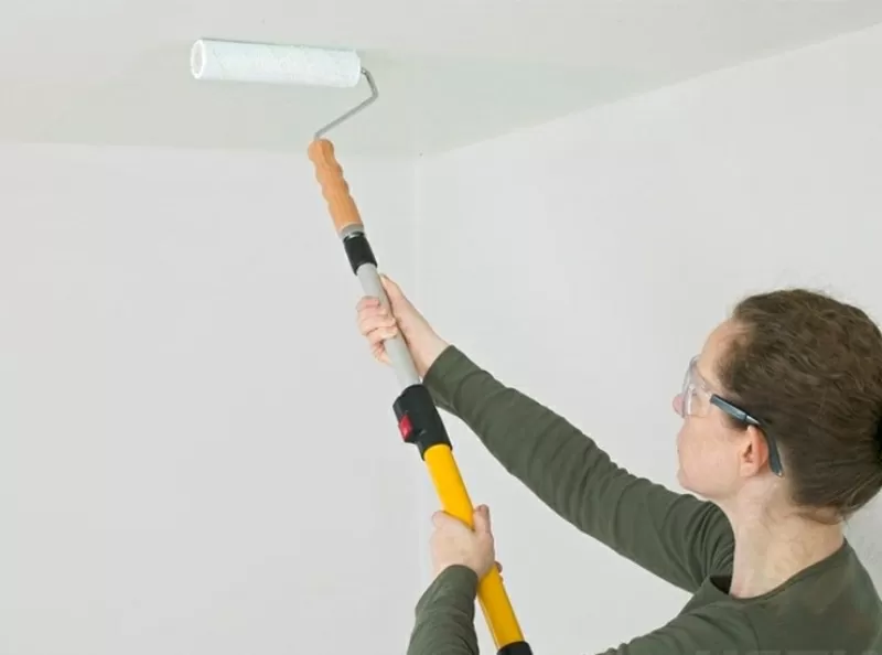 Покраска потолка стен Поклейка обоев
