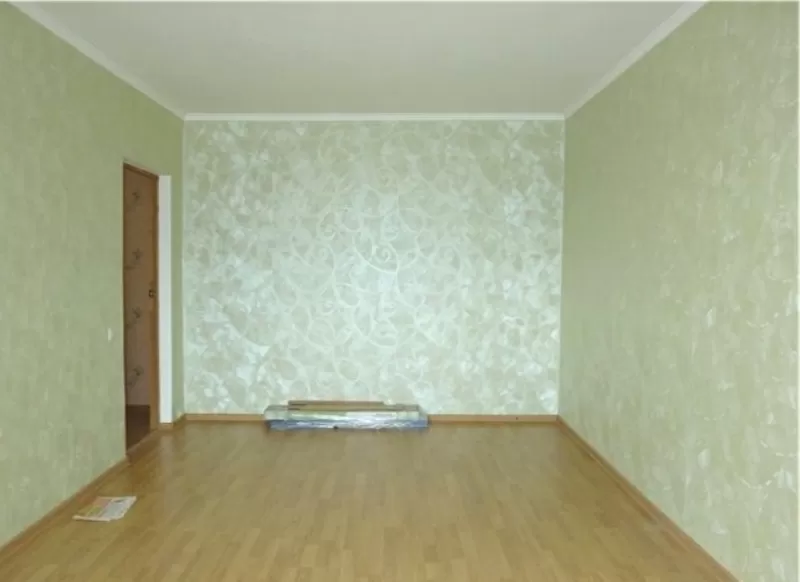 Поклейка шпалер Деміївка Голосієво Теремки