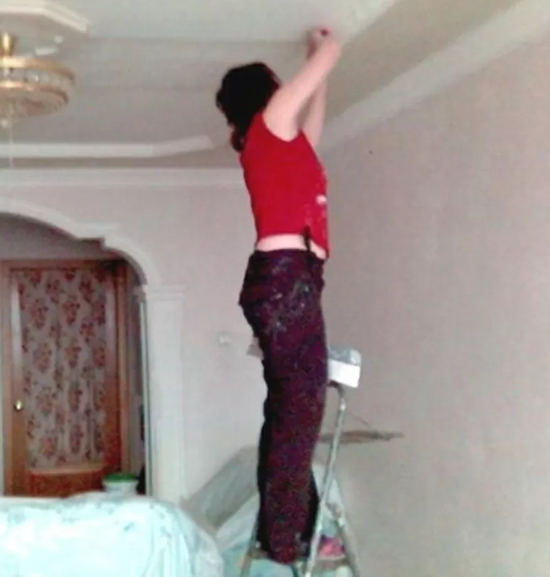 Поклейка обоев недорого Киев