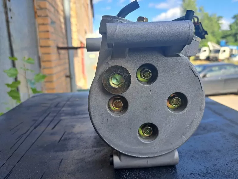 Компресор кондиціонера для FORD та Volvo 3