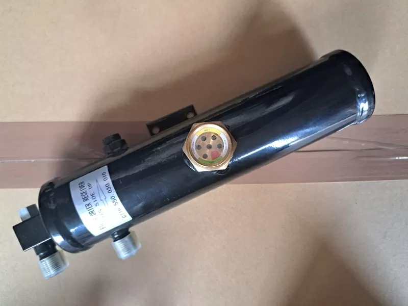 Фільтр осушувач (ресівер) вертикальний кондиціонера трактора Fendt